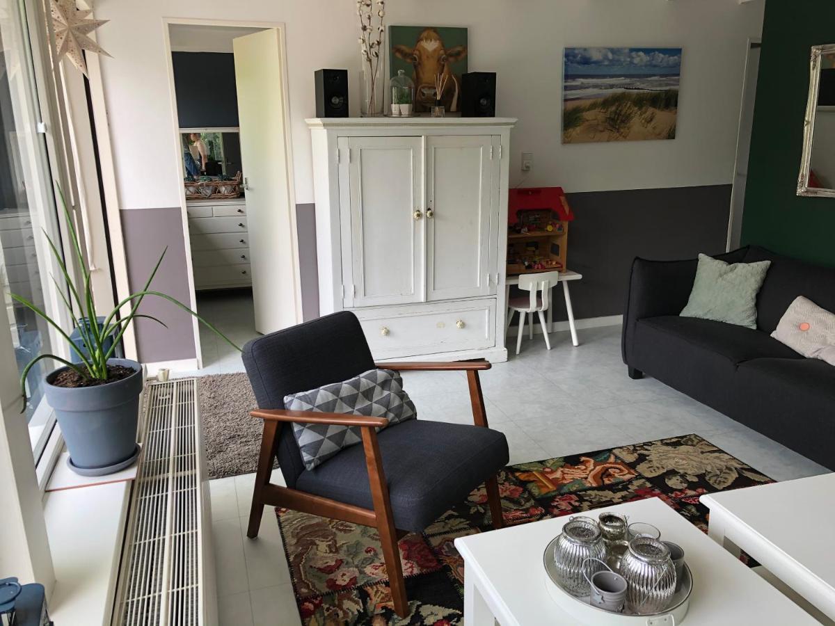 Vakantiehuis Lara Warmenhuizen Eksteriør billede
